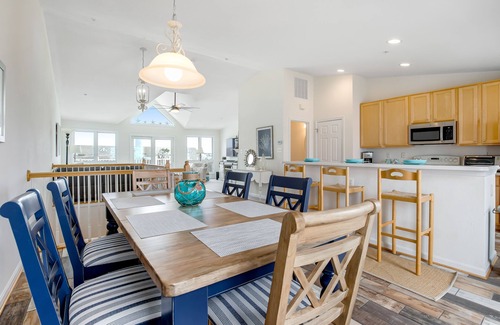 Bethany Beach Casa | Villas at Beach Cove Getaway W/ Bay/Ocean Views, Private Balcony & Shared Pool