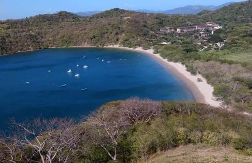 La Cruz Villa | Villas Bahía Salinas El Jobo