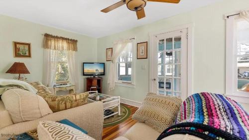 Villas Casa | Villas Cottage By The Bay