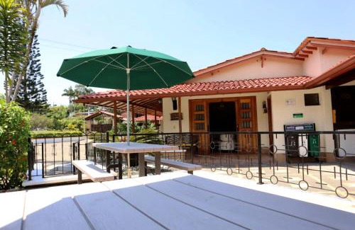 Pereira Casa | Villas de San Jacobo