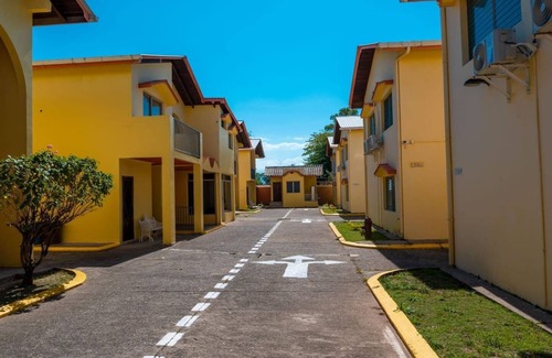 Colonia El Naranjal Apartamento | Villa del Mar 1