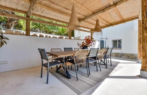 Benimeit Villa | Villas Guzman - Casa Nova