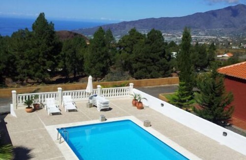 El Paso Casa | Villas Las cercas, vivienda vacacional con Wi-Fi, piscina y parking
