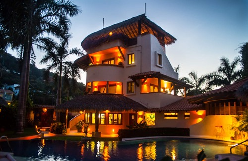 Ixtapa - Zihuatanejo Apartamento | Villas Los Arcos - El Bamboo Penthouse Palapa