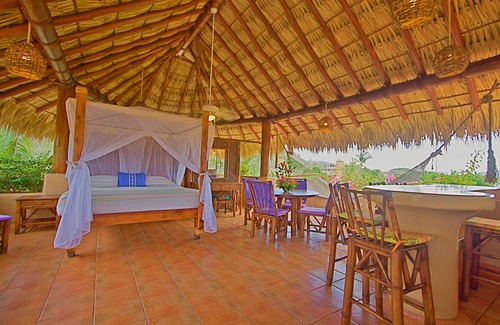 Ixtapa - Zihuatanejo Apartamento | Villas Los Arcos - El Bamboo Penthouse Palapa