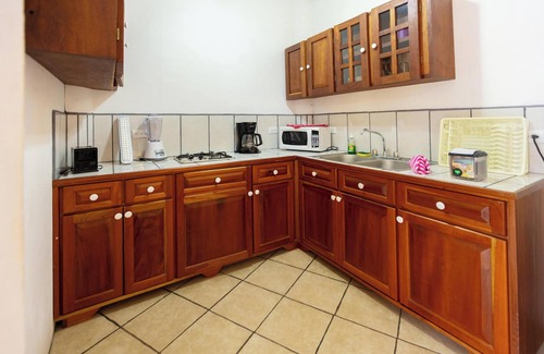 El Cerro Villa | Villa Spring #8 w/Pool Close to Everything in Manuel Antonio