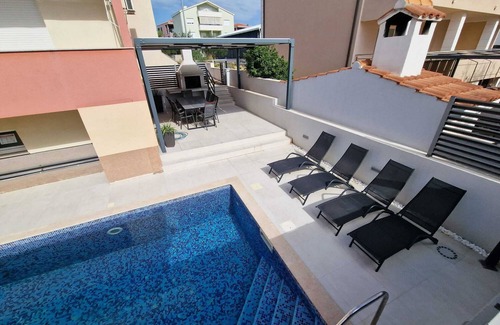 Businci Villa | VillaTango