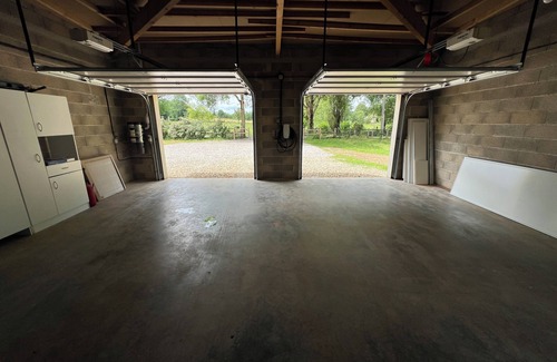 Roussennac Villa | Villaveyron, 5* luxury gîte, heated pool, SPA, table soccer, table tennis...
