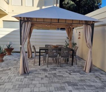 Pietrasanta Casa | Villetta Amati