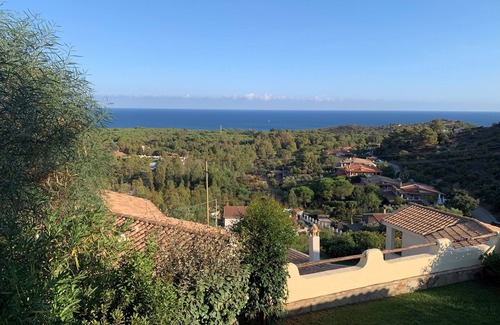 Eden Rock Villa | VILLETTA CHILLOUT - Bonita y cuidada villa con impresionantes vistas al mar.