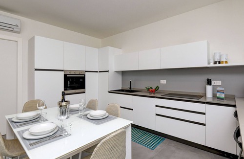 Peschiera del Garda Chalet De Esquí | Villetta Dolci Luxury Home - A3