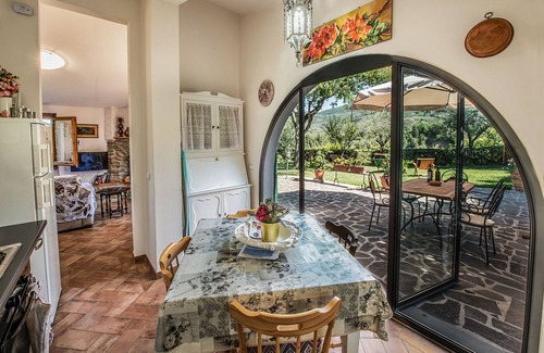 Castelfranco di Sopra Villa | Villa Belvedere - Un 'oasis de relajación entre la naturaleza y el pueblo entre las más bellas