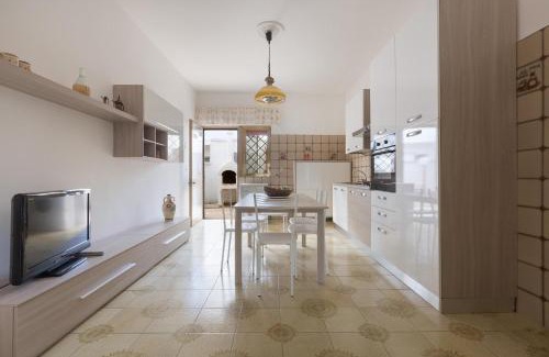 Torre Lapillo Casa | Villetta Lorena by BarbarHouse