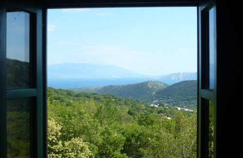 Vinodolska opcina Casa | Romántica piedra antigua construida pequeña villa con vistas al