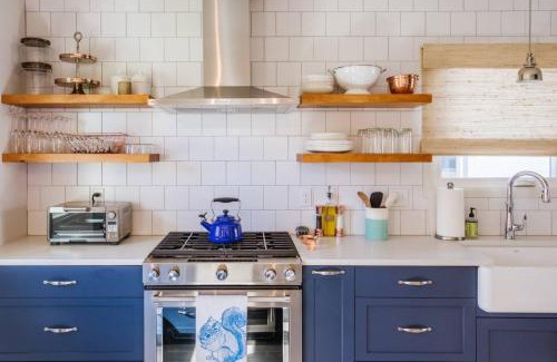 Newberg Casa | Vine and View Cottage