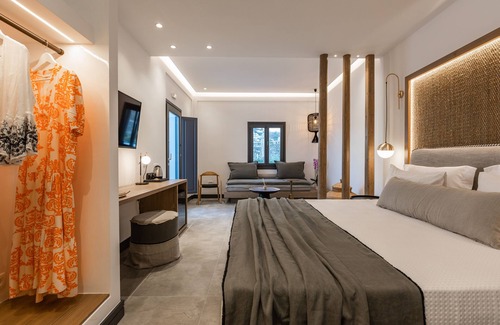 Akrotiri Casa | Vineyard Exclusive Suites