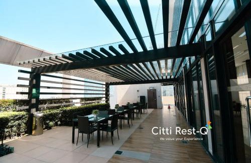 Phil-Am Apartamento | Vinia QC Studio Across Trinoma with Free Fast Wi-Fi