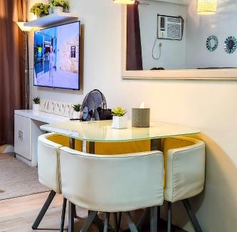 Phil-Am Apartamento | Vinia Studio for 3Pax