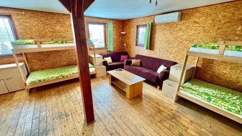 Pritluky Casa | Vinný sklep Monty Přítluky