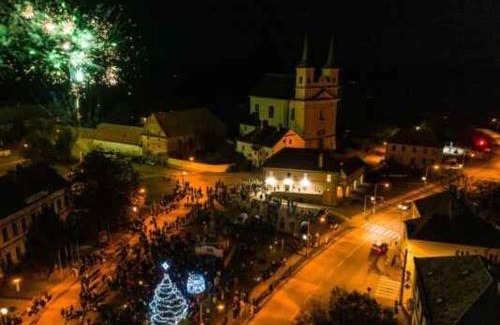 Drnholec Casa | Vinný sklep Rozárka