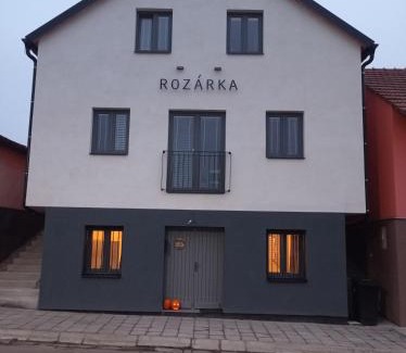 Drnholec Casa | Vinný sklep Rozárka