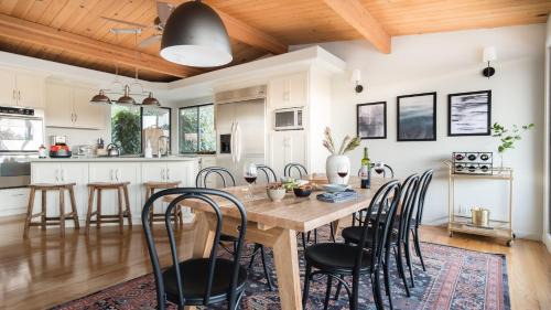 Santa Rosa Casa | Vino Blanco by AvantStay Private Wine Country Home w Mtn Views Deck