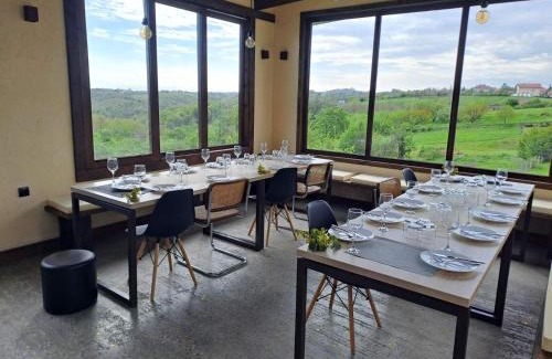 Belgrade Villa | Vino & Vista