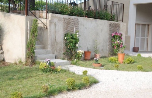 Vinsobres Casa | Vinsobres: George Encantadora casa de campo con piscina en Drôme Provençale