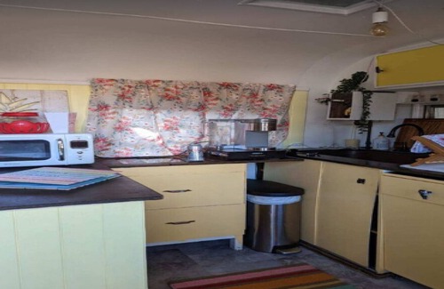 Bradenton Cabina | Vintage '71 Airstream - Pool, Spa, Slide & Beaches