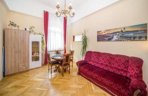 Pecs Apartamento | Vintage Apartment