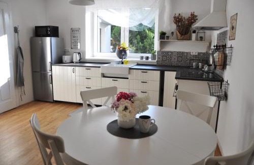 Koprivnice Apartamento | Vintage apartments