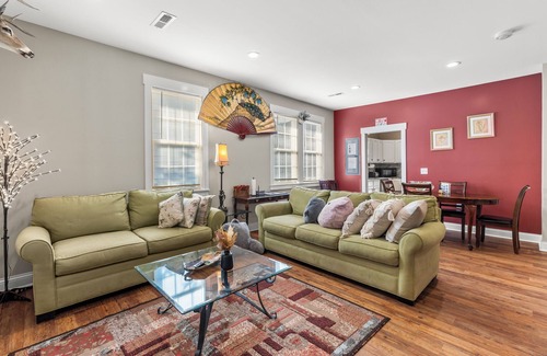 North Chattanooga Casa | Vintage Charm, Modern Living, 5 minutes to downtown Chattanooga