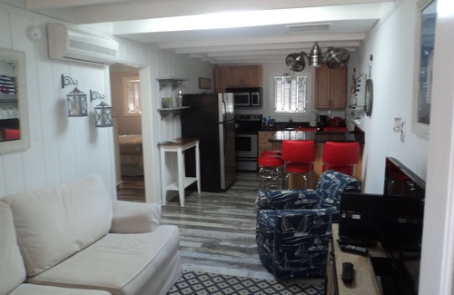 Rehoboth by the Sea Cabaña | Vintage Dog-friendly Dewey Beach Cottage - 125 steps to the beach!