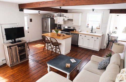 Highland Otro | Vintage Farmhouse in the heart of Hudson Valley