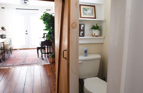 Highland Otro | Vintage Farmhouse in the heart of Hudson Valley