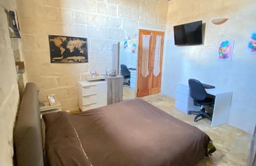 Qormi Cama Y Desayuno | Vintage Farmhouse