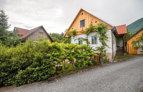 Kostel Casa | Vintage House Podliparska