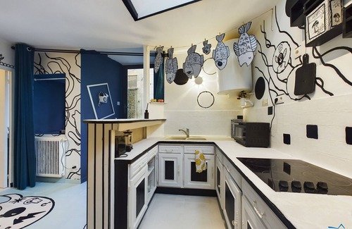 Longue-Jumelles Apartamento | Vintage Immersive Art Apartment