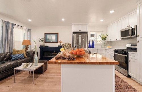North Hollywood Casa | Vintage Inspired, Designer Home. Massive Creative Space.