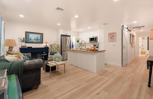 North Hollywood Casa | Vintage Inspired, Designer Home. Massive Creative Space.