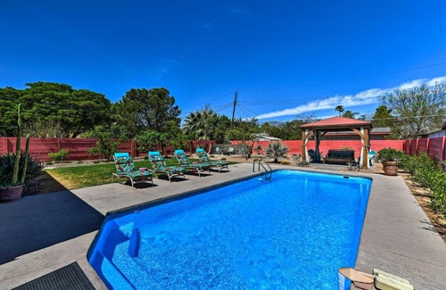 Las Vegas Casa | Vintage Las Vegas Oasis Less Than 3 Mi to the Strip!