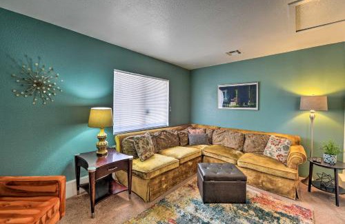 Las Vegas Casa | Vintage Las Vegas Oasis Less Than 3 Mi to the Strip!