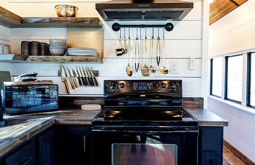 Long Lane Cabina | Vintage Luxury Railcar Retreat on 10 acres overlooking Pond