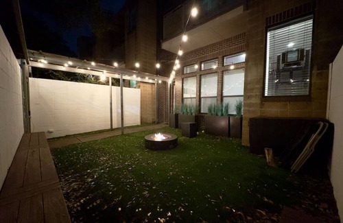 Deep Ellum Apartamento | Vintage Modern Luxury-Deep Ellum-Fair Park