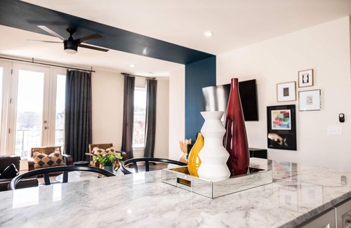 Whitebridge Casa | Vintage Nashville-Mins to Broadway-Private Rooftop