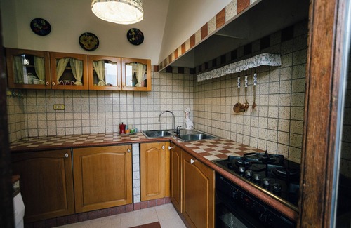 Sulmona Apartamento | Vintage-retro style Venus and Adonis apartment