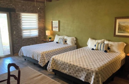 Valle de Guadalupe Cama Y Desayuno | Vinya Abril