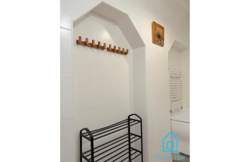 Wrzeszcz Casa | Vinyl Room - Charming Place, 15 Minutes to Gdańsk Old Town & Seaside