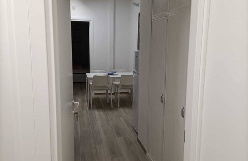 Parma City Centre Apartamento | Violet Apartment - Parma