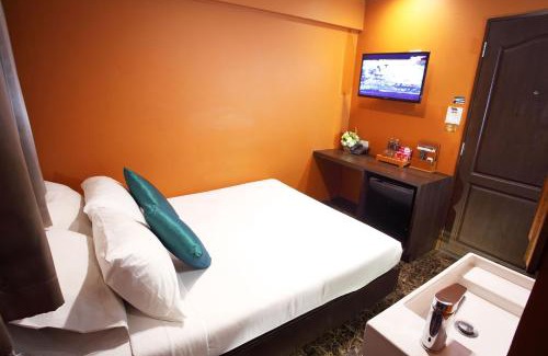 Talat Yot Hotel | Violet Tower at Khaosan Palace